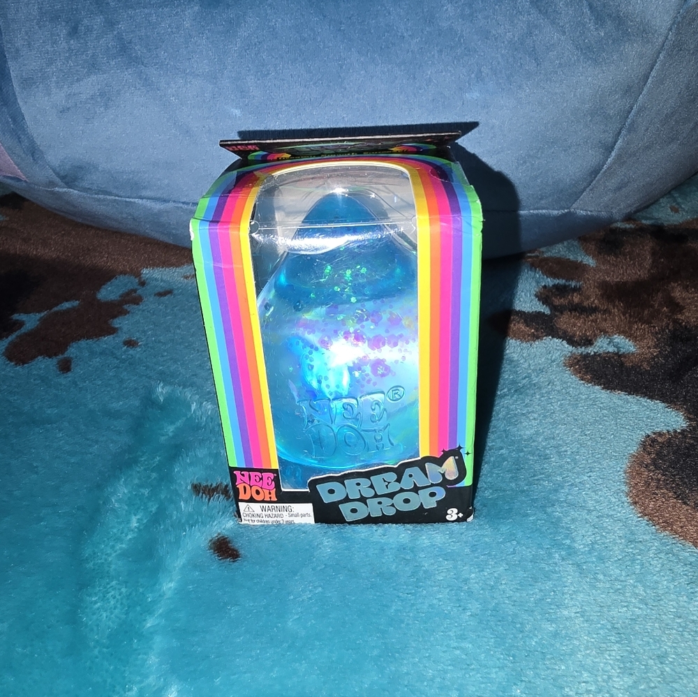 BLUE NEEDOH Dream Drop Toys